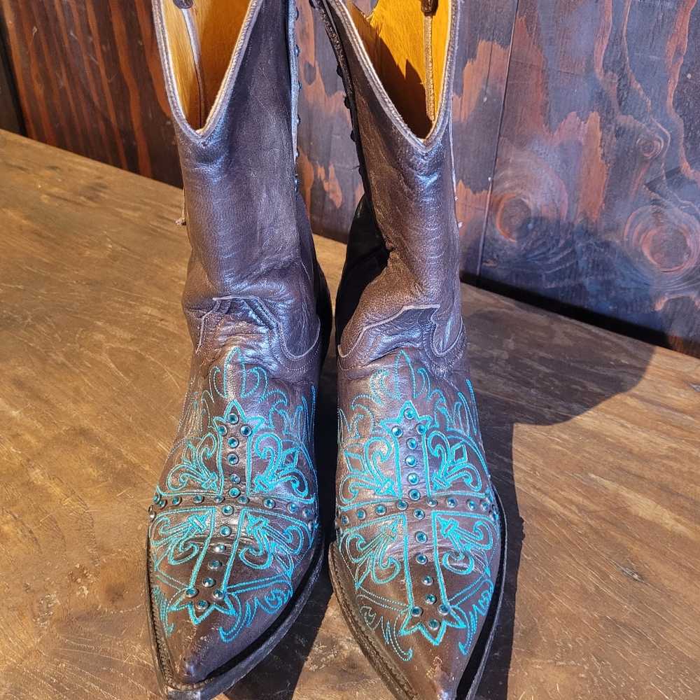 Cowboy boots